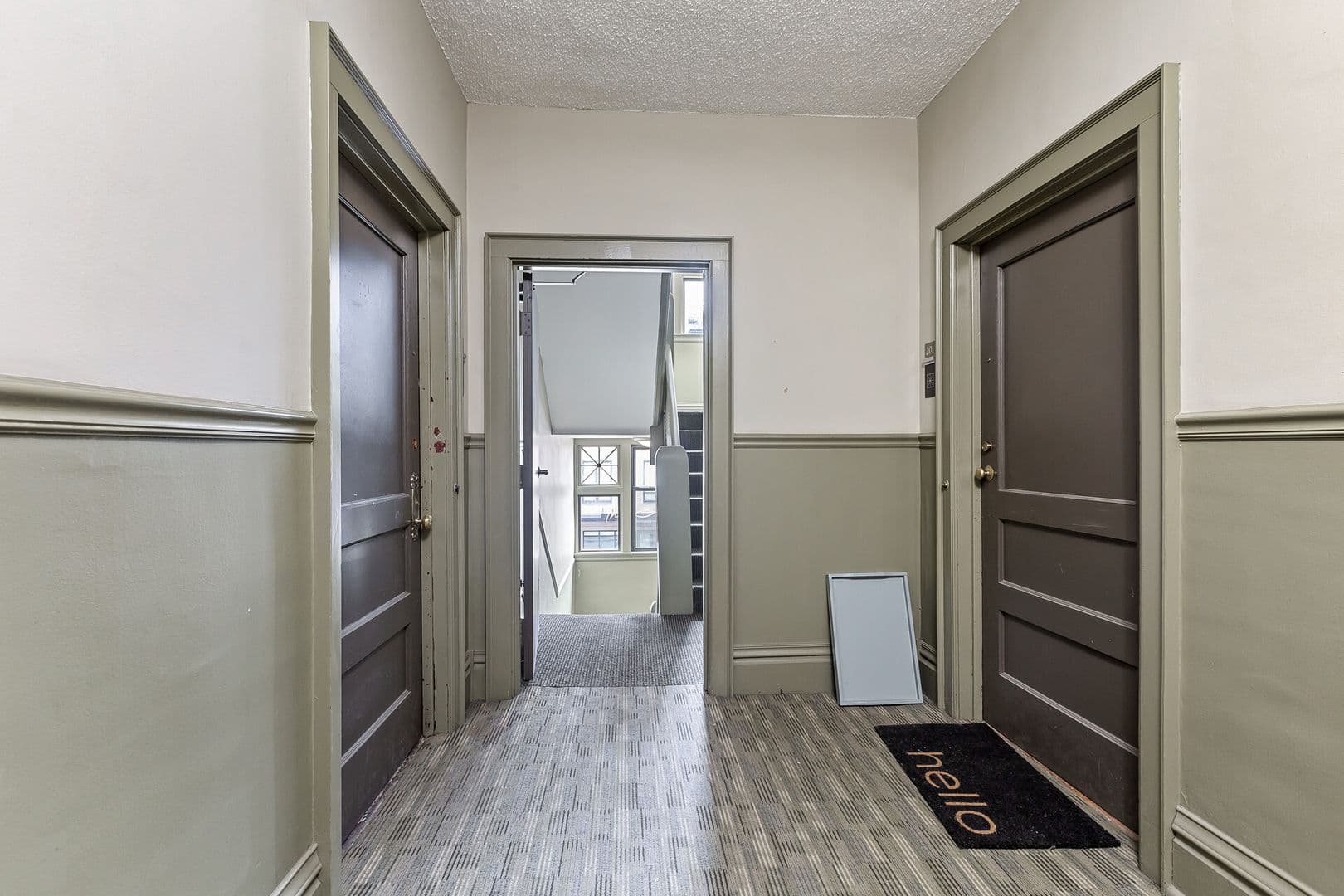Minneapolis Apartment: 32 Spruce Pl