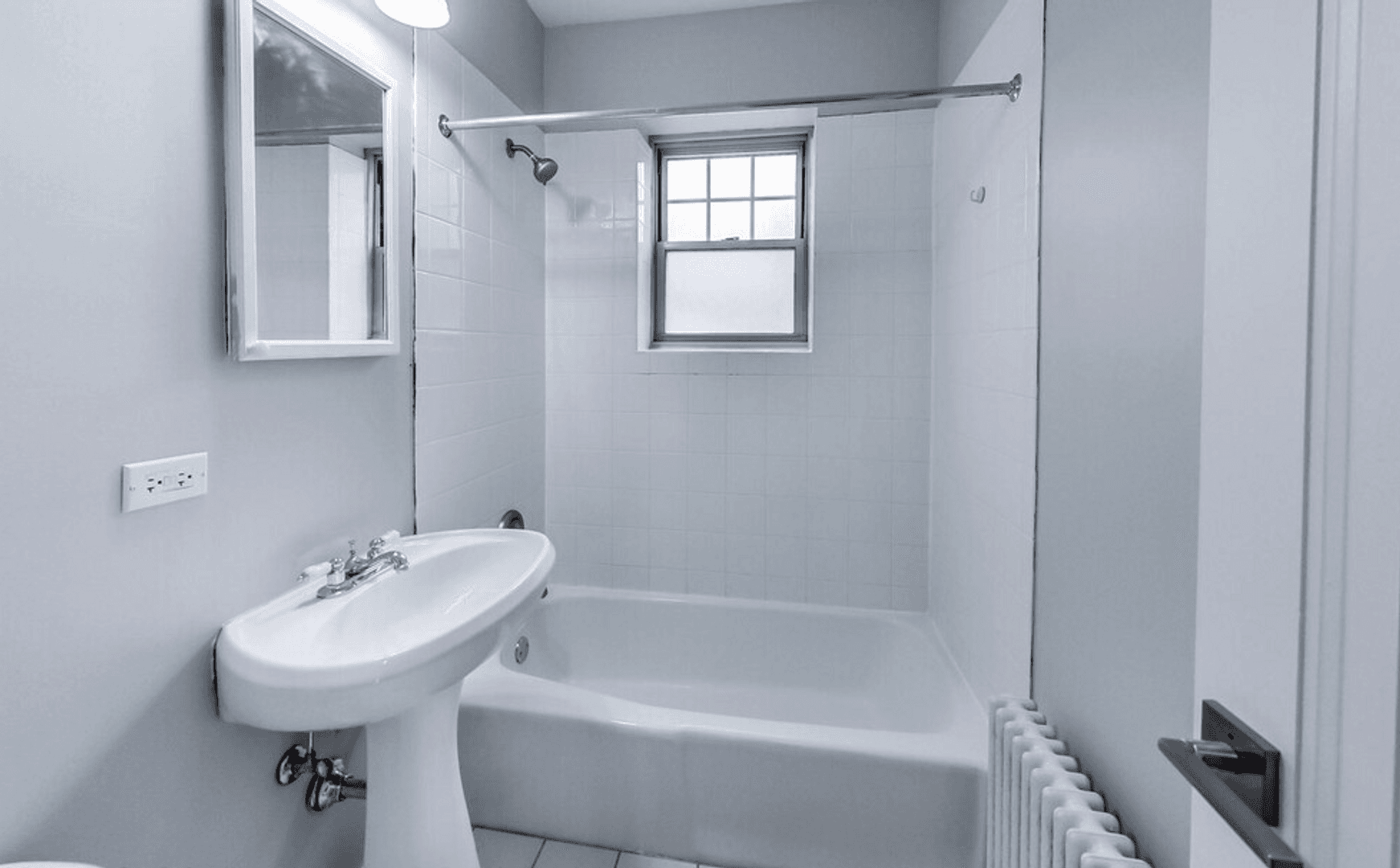 Evanston Apartment: 2730-2766 Hampton Parkway