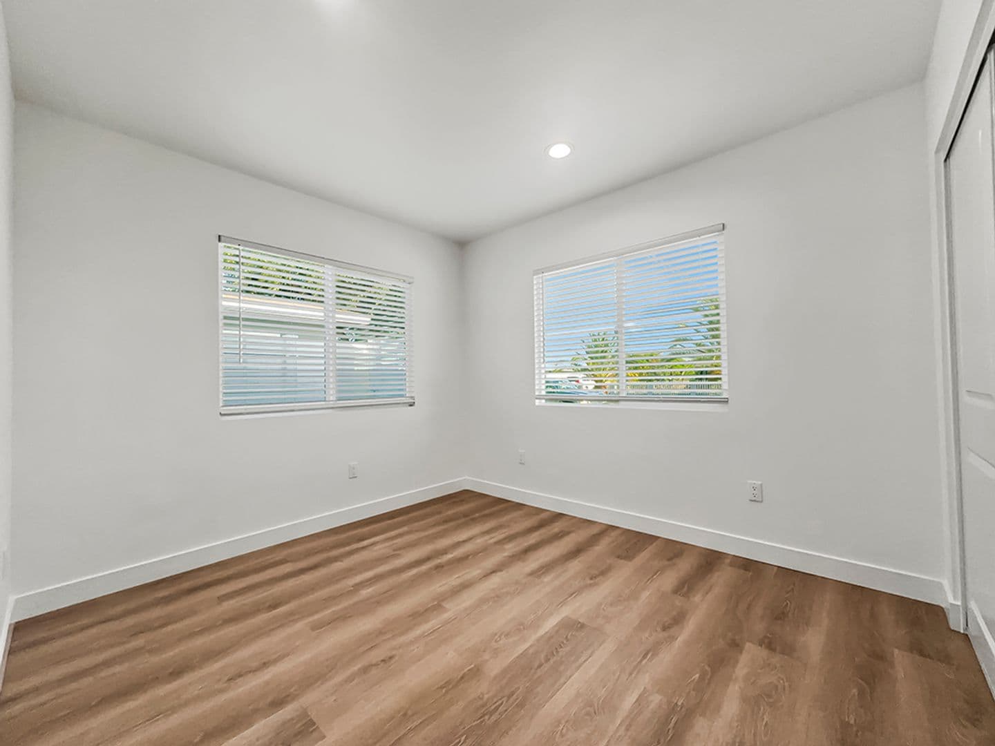 Garden Grove House: 12301 Flint Pl