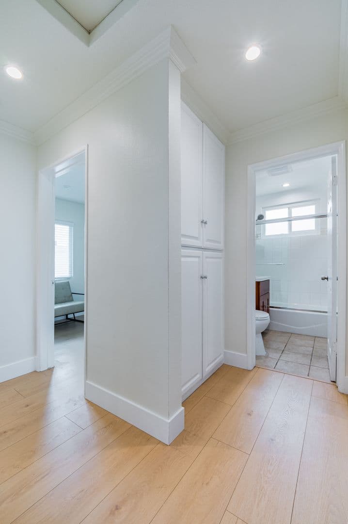 Garden Grove House: 11502 Mac St