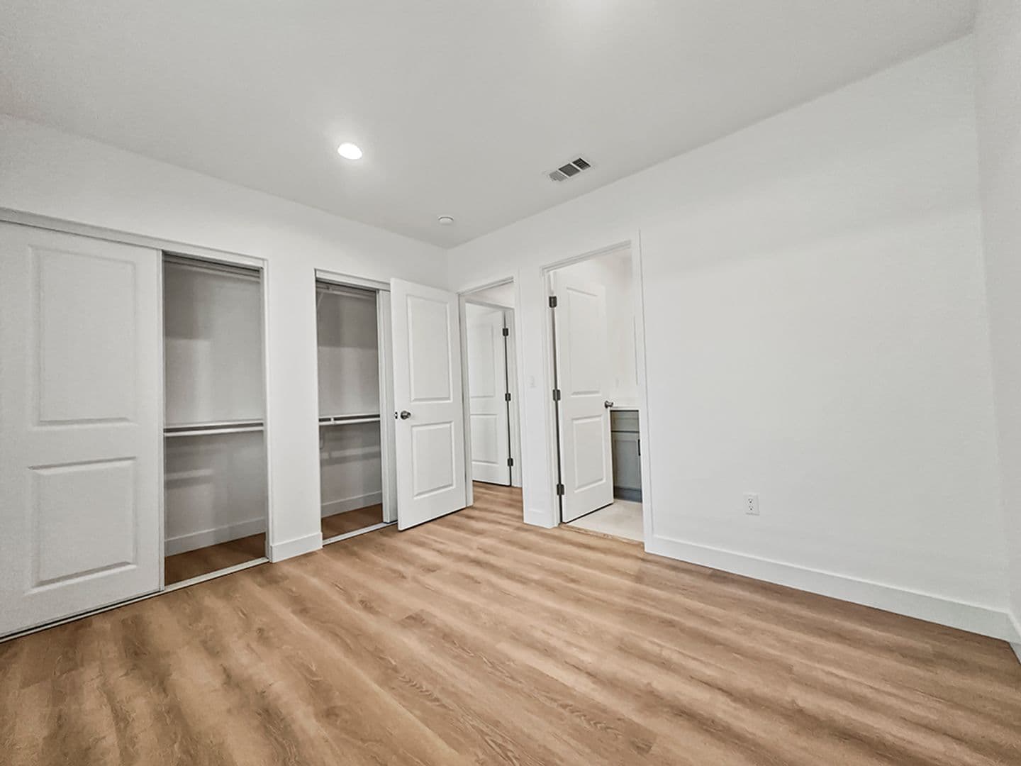 Garden Grove House: 12301 Flint Pl