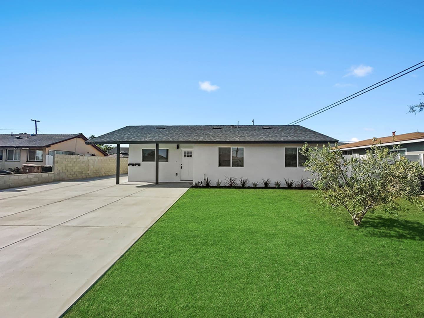 Garden Grove House: 12301 Flint Pl