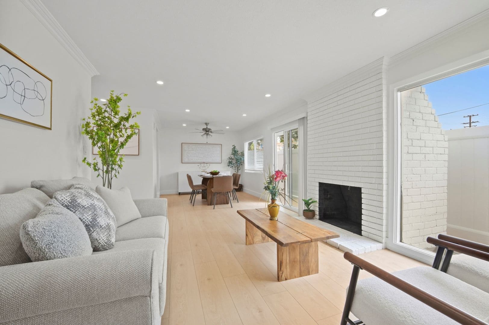 Garden Grove House: 11502 Mac St
