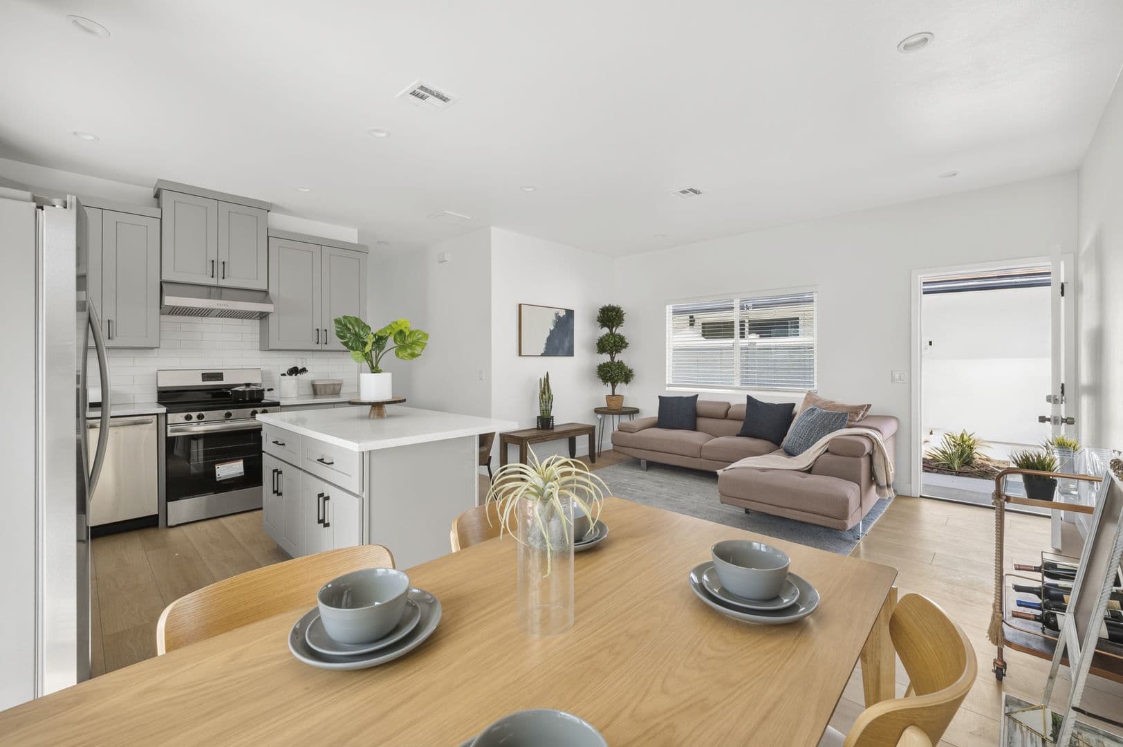 Garden Grove House: 12325 Hester Dr.