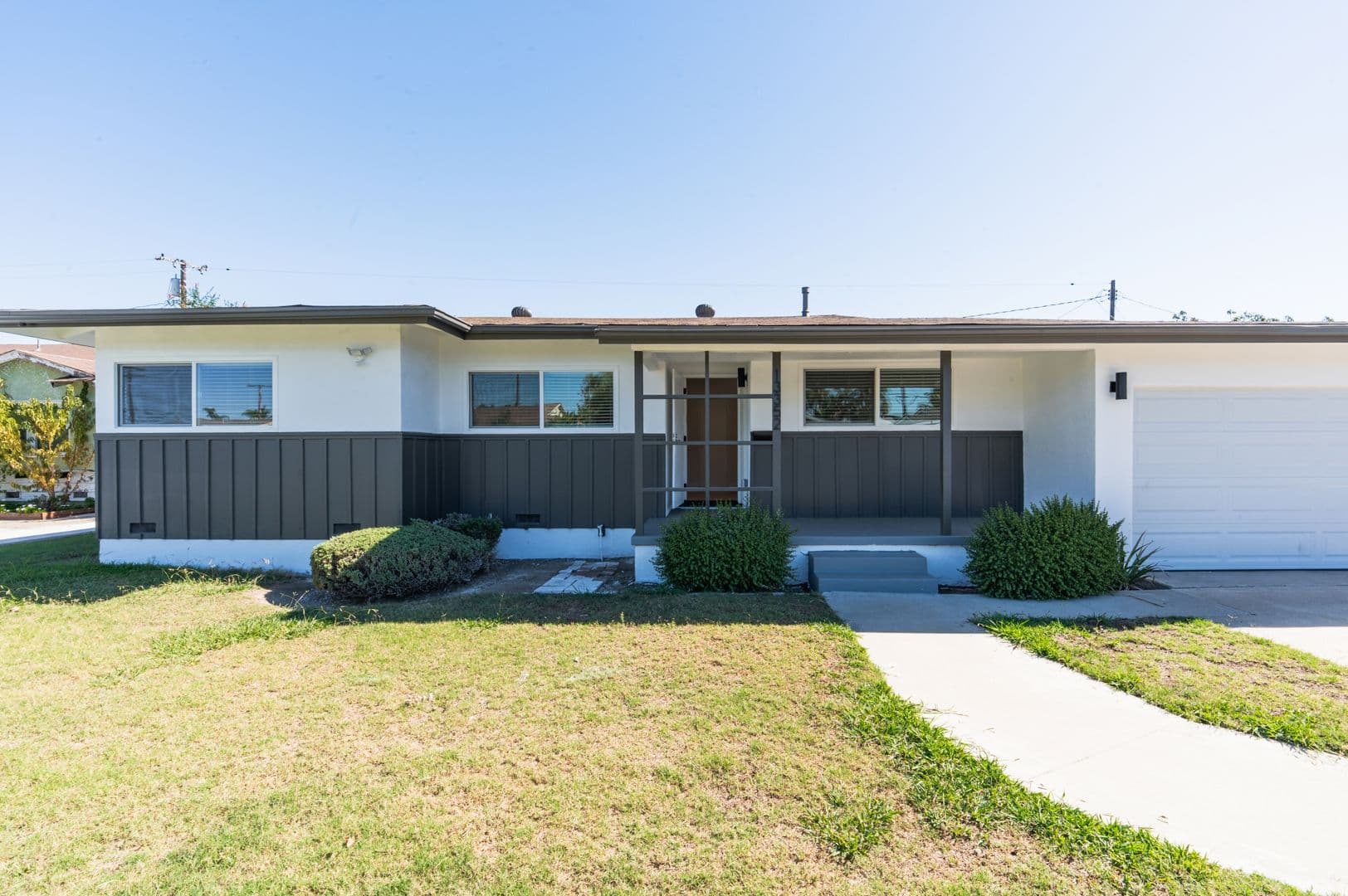 Garden Grove House: 13352 Kelly St.