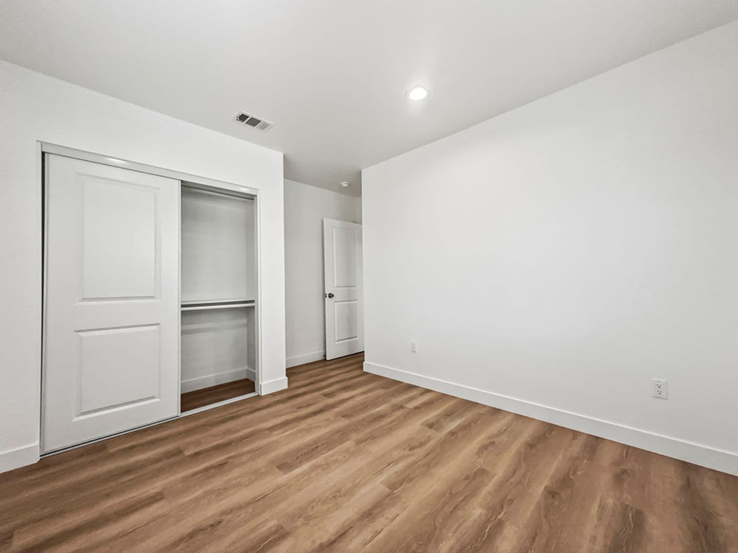 Garden Grove House: 12301 Flint Pl