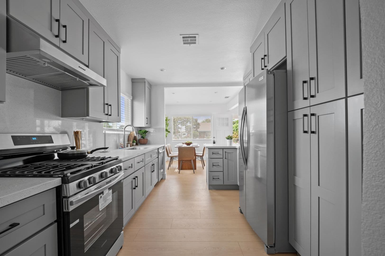 Garden Grove House: 13232 Newell St