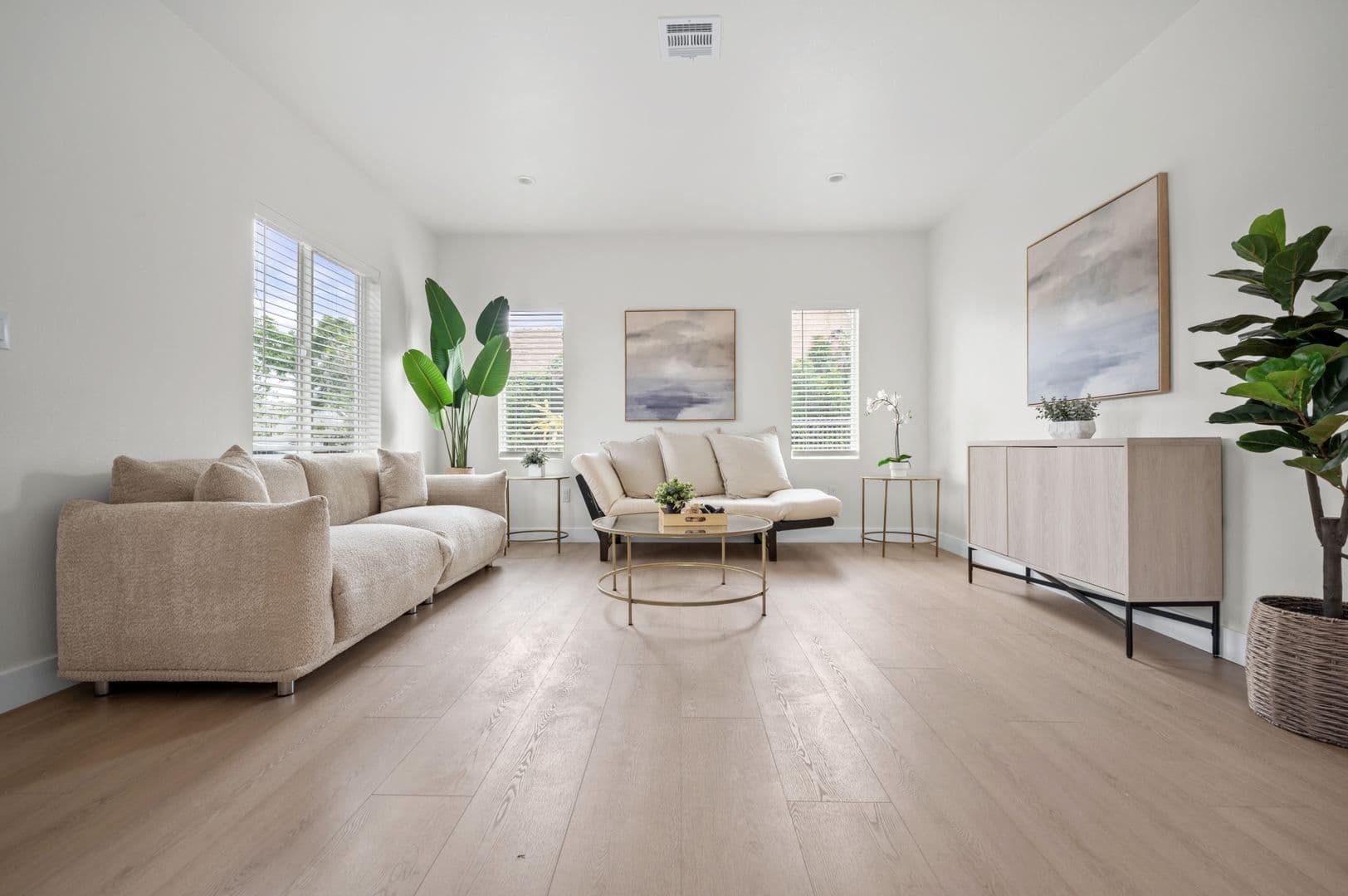 Fullerton House: 2620 W Olive Ave