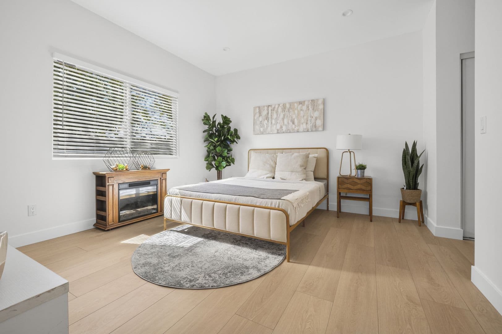 Garden Grove House: 12325 Hester Dr.