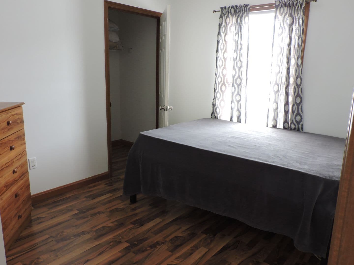 California Apartment: 101 Ash Street