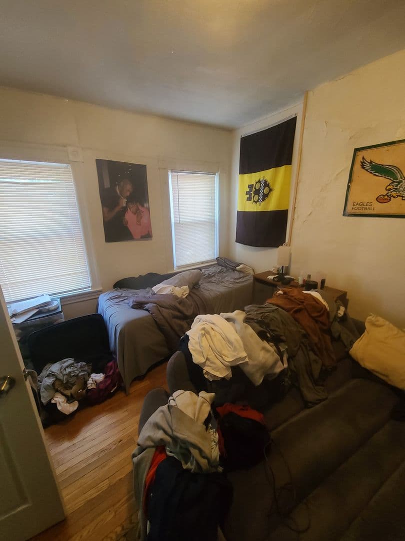 Pittsburgh Apartment: 3457 Ward Street