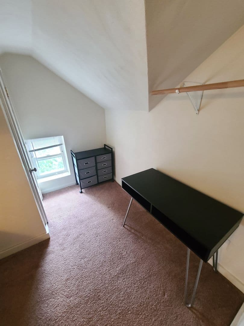 Pittsburgh Apartment: 4521 Centre Avenue