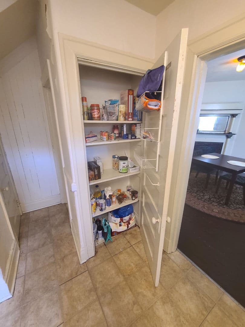 Pittsburgh Apartment: 405 McKee Place