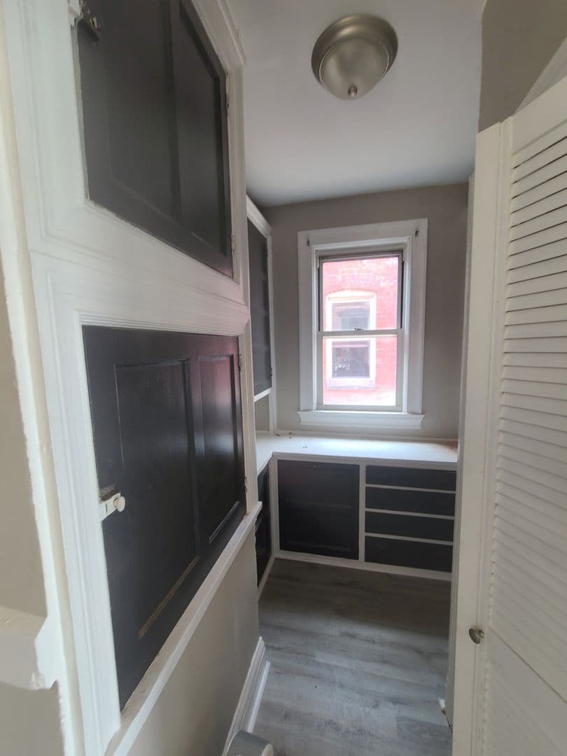 Pittsburgh Apartment: 254 S. Mathilda St.