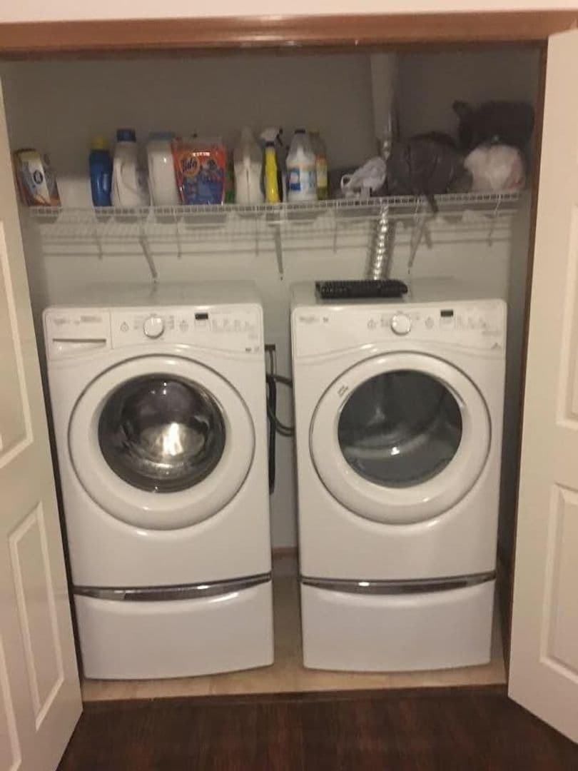Greensburg Apartment: 112 College Avenue