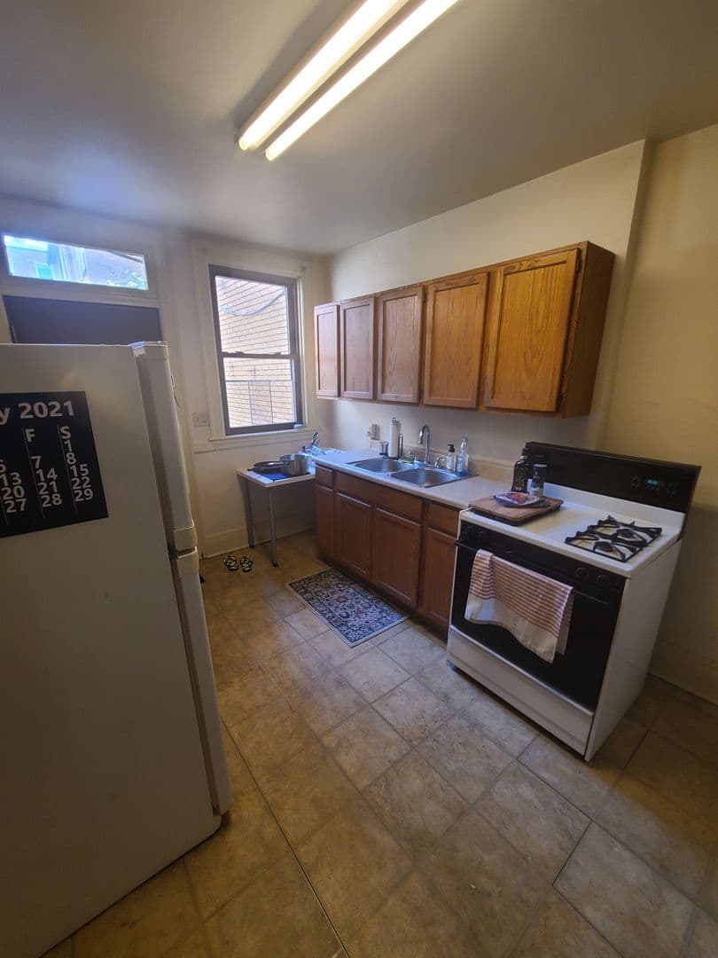 Pittsburgh Apartment: 405 McKee Place
