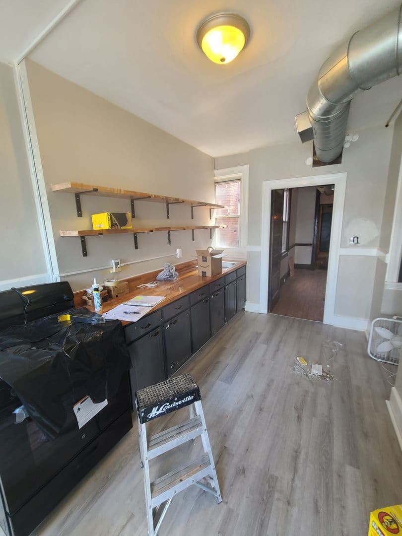Pittsburgh Apartment: 254 S. Mathilda St.