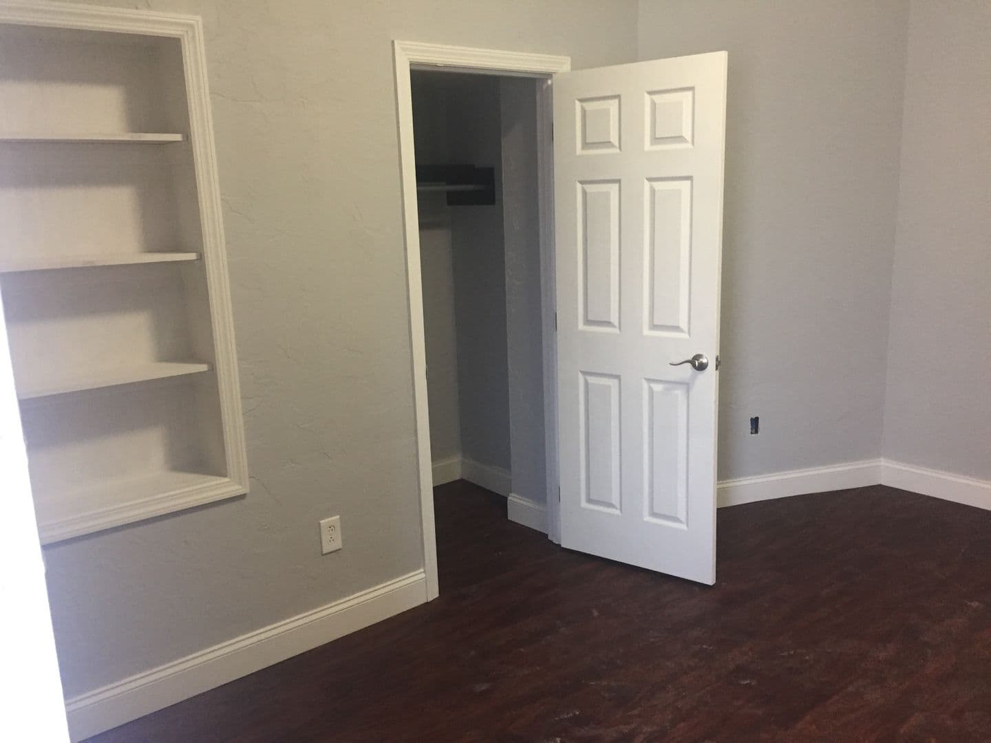 Pittsburgh Apartment: 1021 East Carson Street