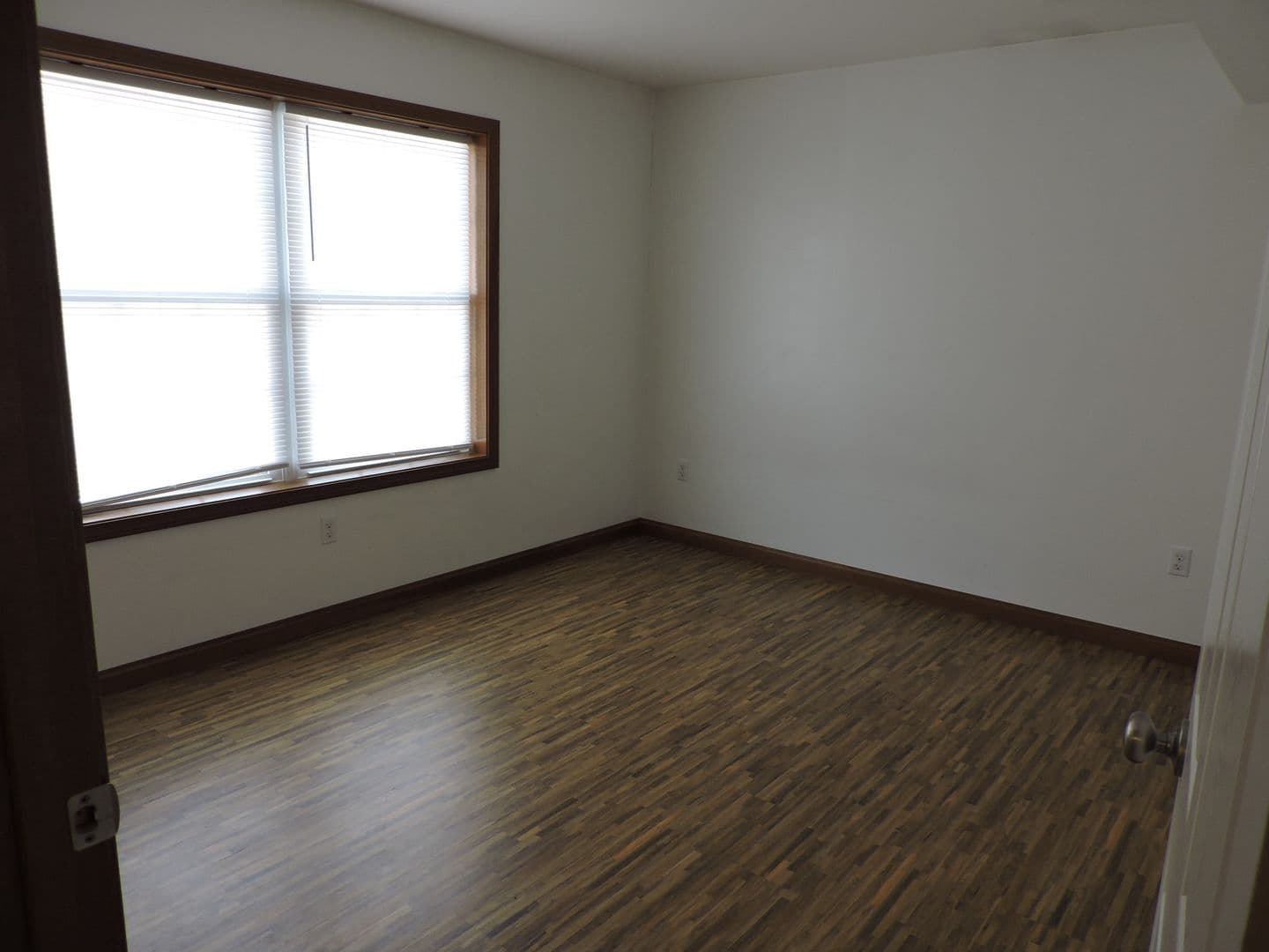 California Apartment: 406 Temperance Way