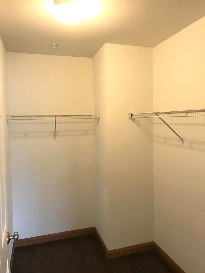 Greensburg Apartment: 112 College Avenue