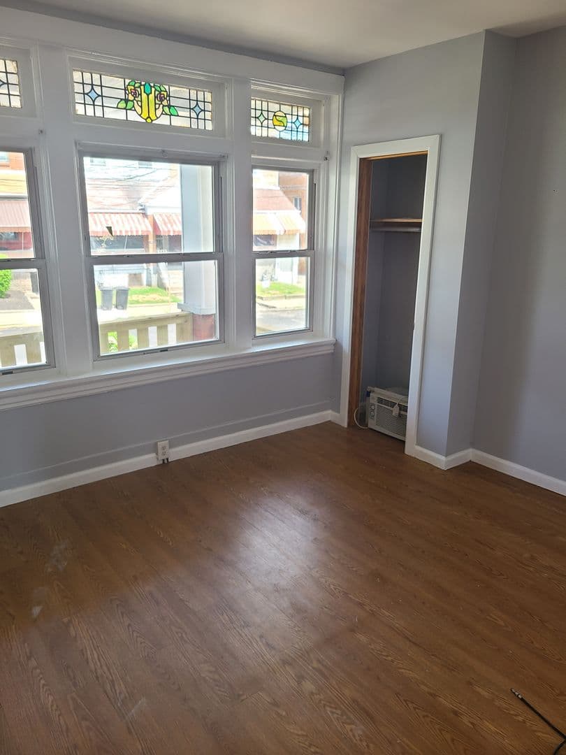 Pittsburgh Apartment: 424 Atwood Street