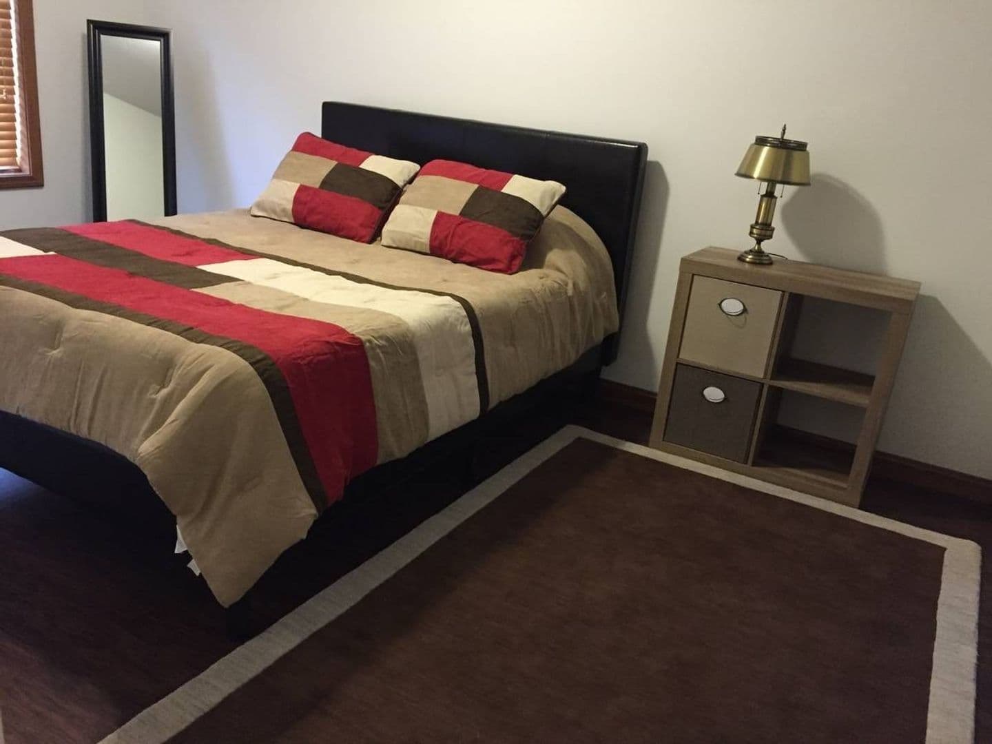 Greensburg Apartment: 112 College Avenue