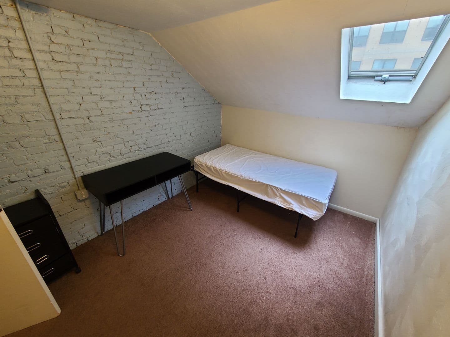 Pittsburgh Apartment: 4521 Centre Avenue
