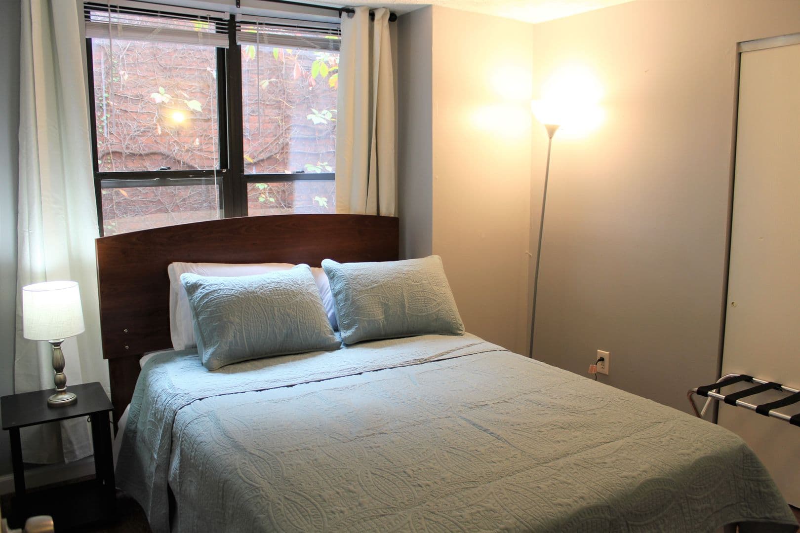Pittsburgh Apartment: 205 South Millvale Avenue