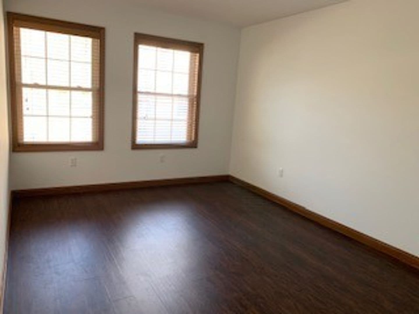 Greensburg Apartment: 112 College Avenue