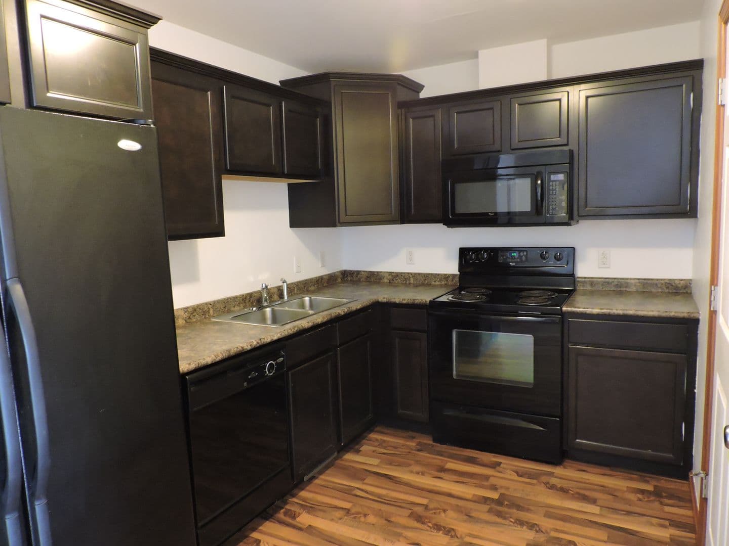 California Apartment: 101 Ash Street