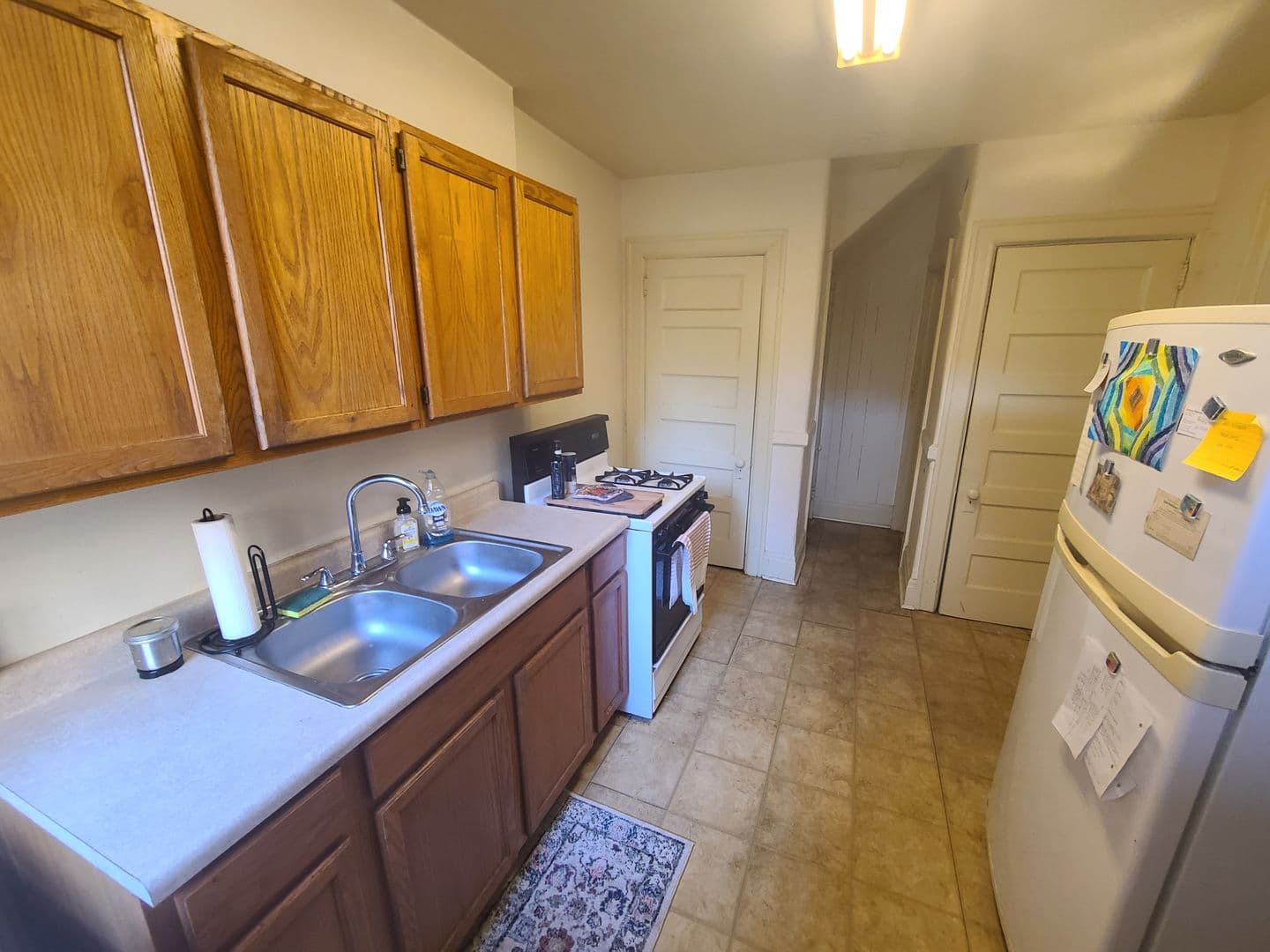 Pittsburgh Apartment: 405 McKee Place