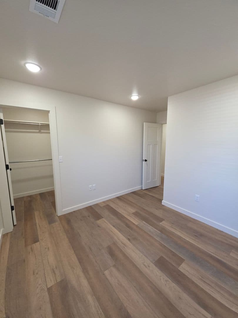 Russellville Apartment: 703 West 12th St.