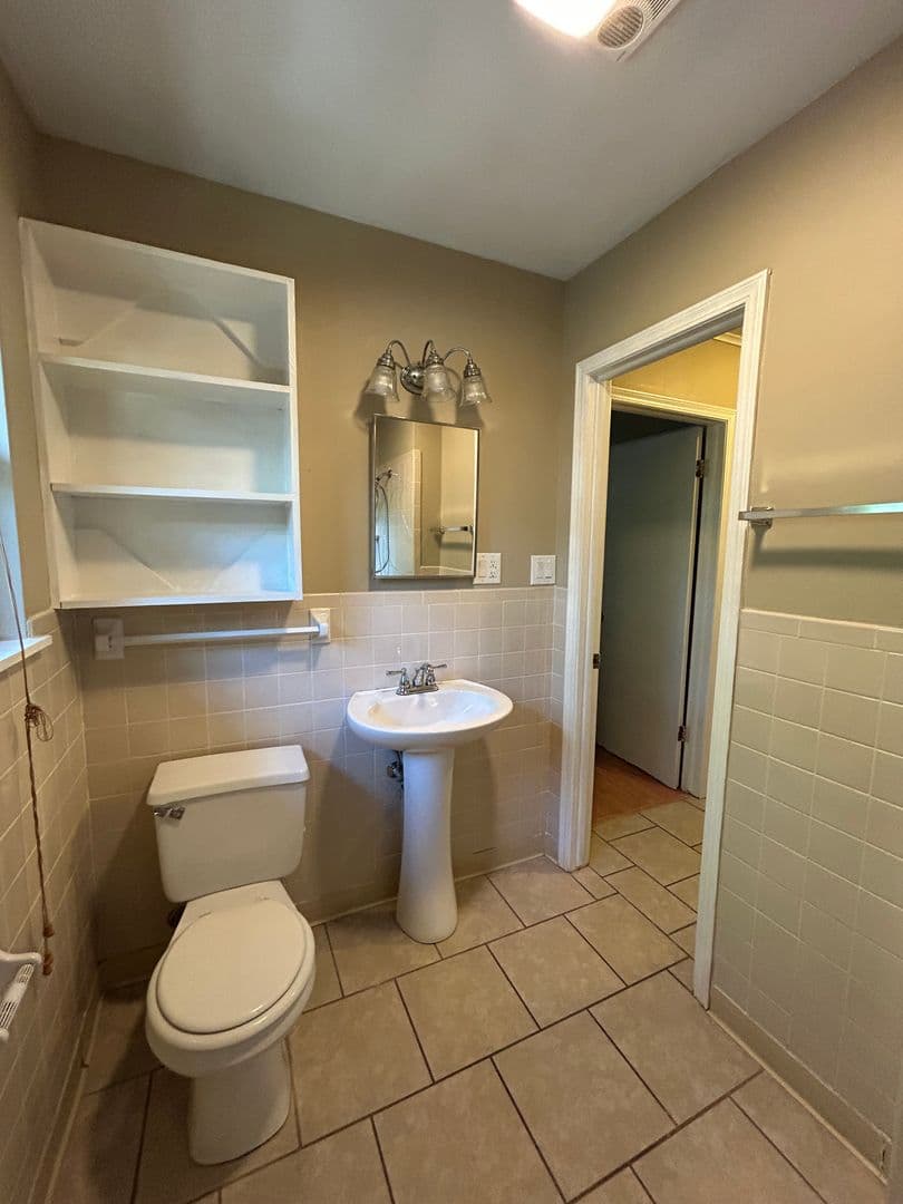 Russellville House: 1202 East O St.