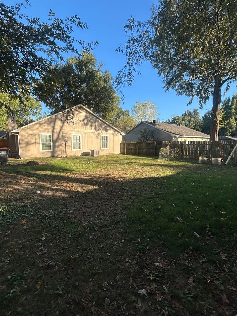 Russellville House: 2206 Timberwood Ln