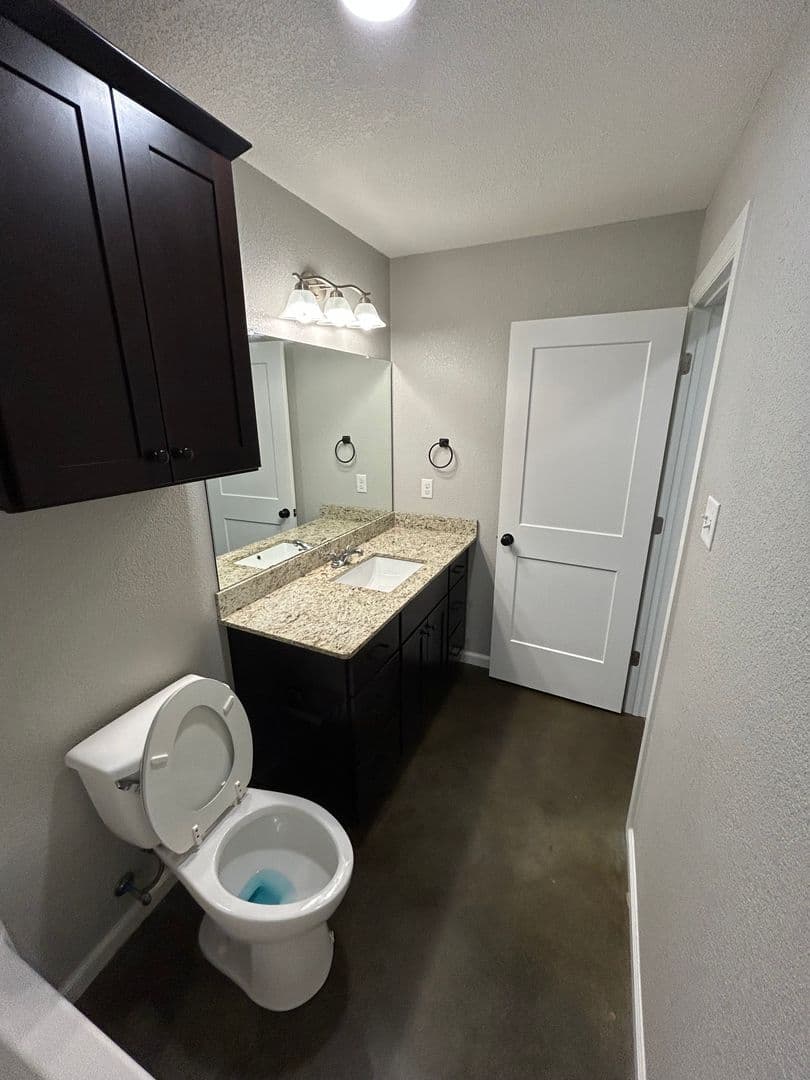 Dardanelle Apartment: 1513 - 1519 N. 2nd St.