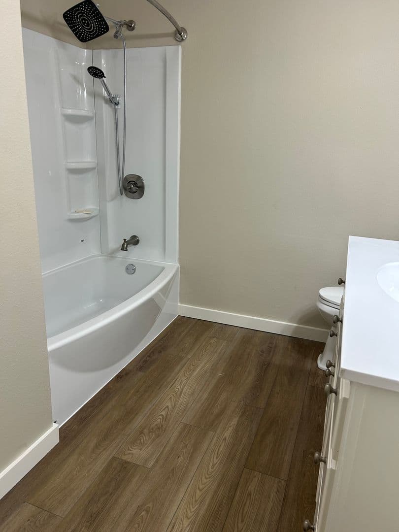 Russellville House: 4 Silver Hills Ln