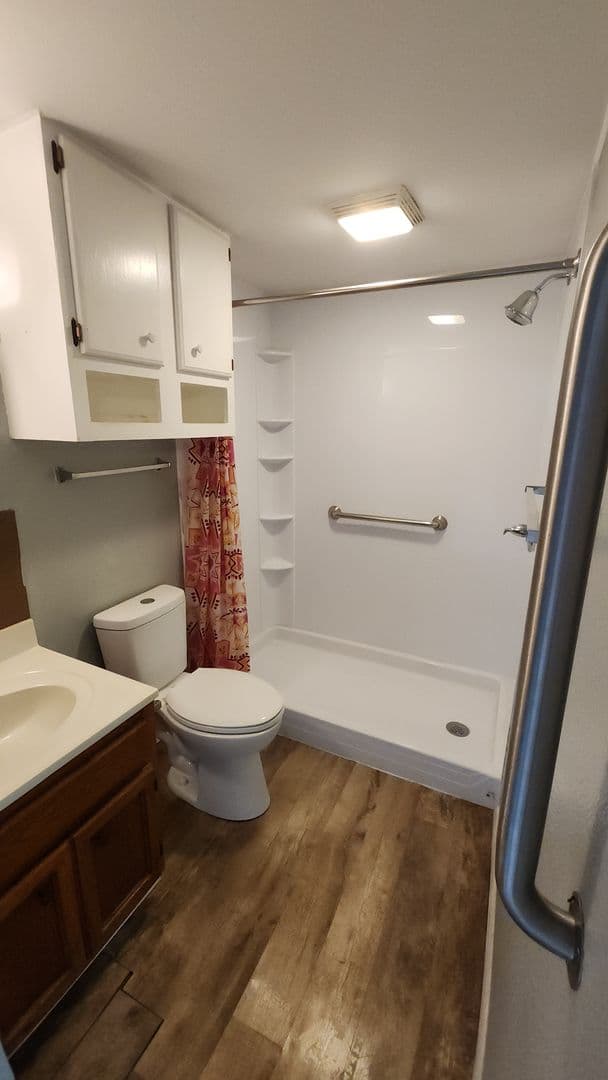 Russellville Apartment: 705 East 5th St. A & B