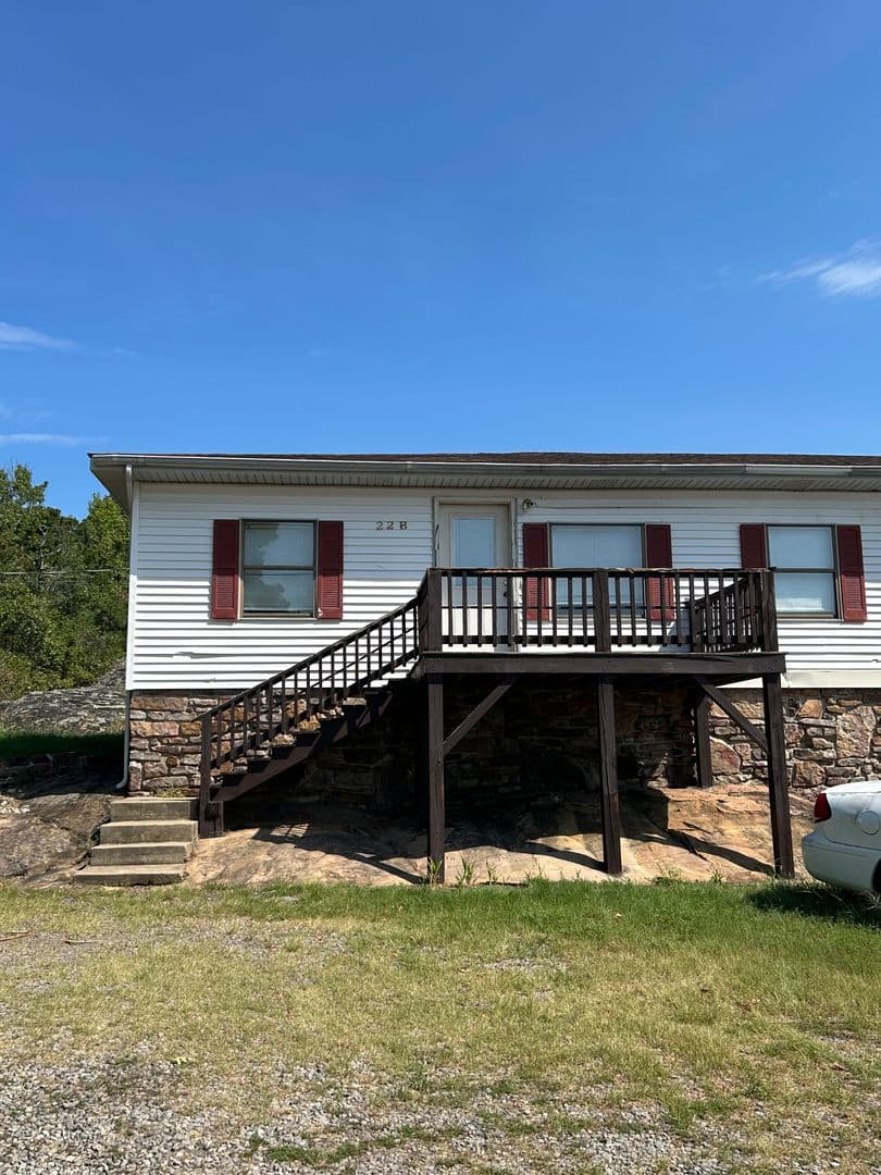 Russellville Apartment: 432 Dwight Mission Rd 22A