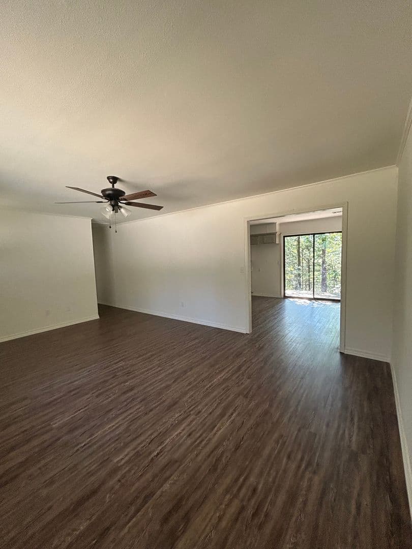 Dover House: 3120 SR 27