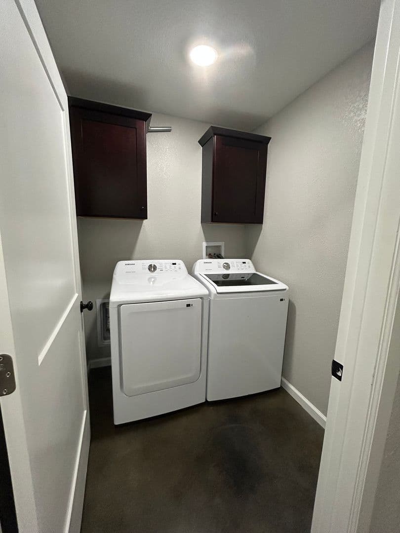 Dardanelle Apartment: 1513 - 1519 N. 2nd St.