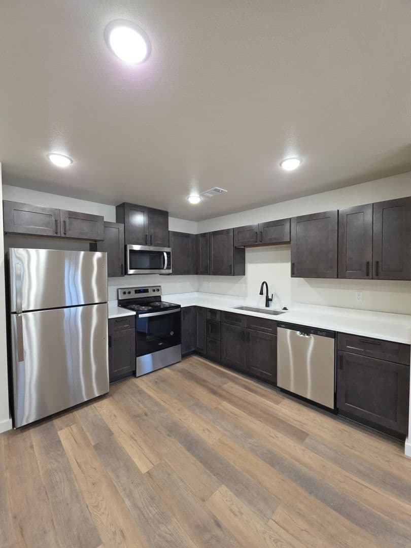 Russellville Apartment: 703 West 12th St.