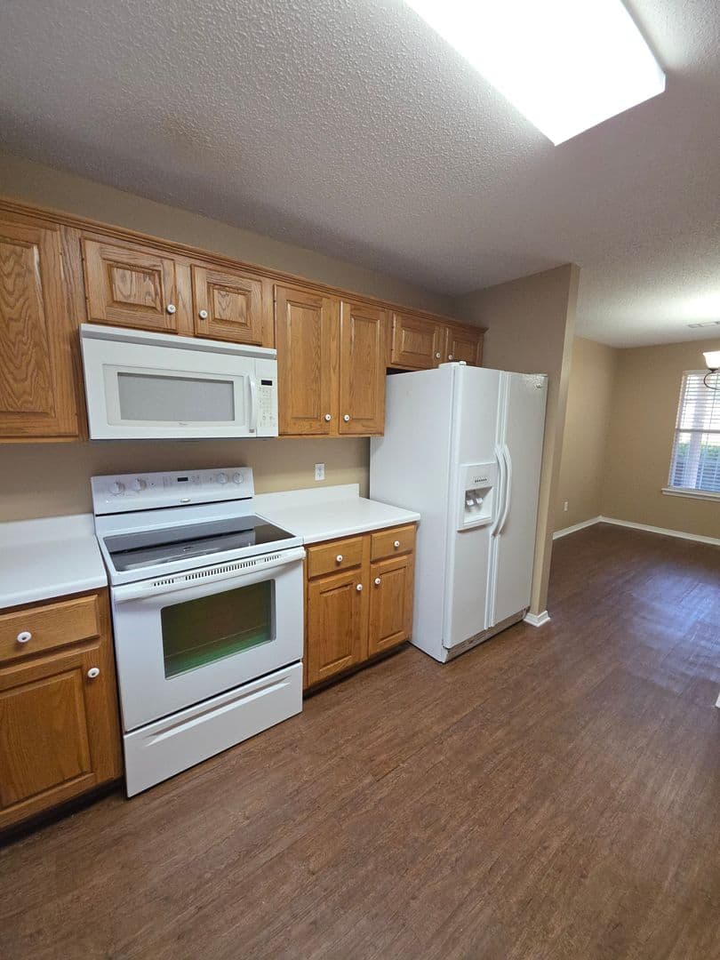 Russellville House: 4230 Tanya Circle