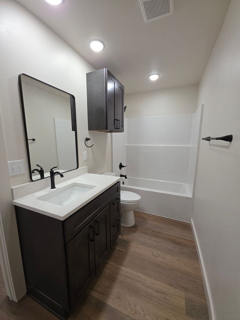 Russellville Apartment: 703 West 12th St.
