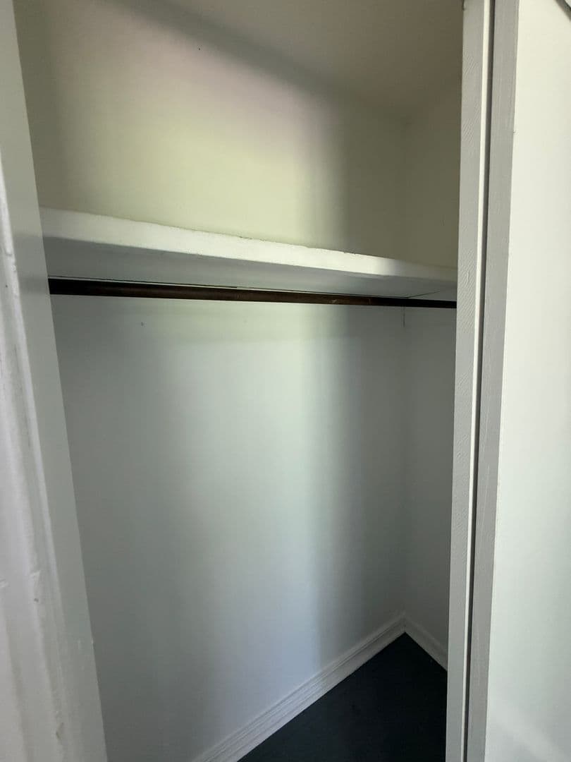 Russellville Apartment: 210 East Parkway A-D