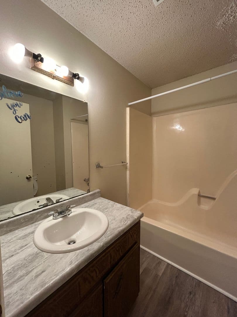 Russellville Apartment: 301 N Joplin Ave
