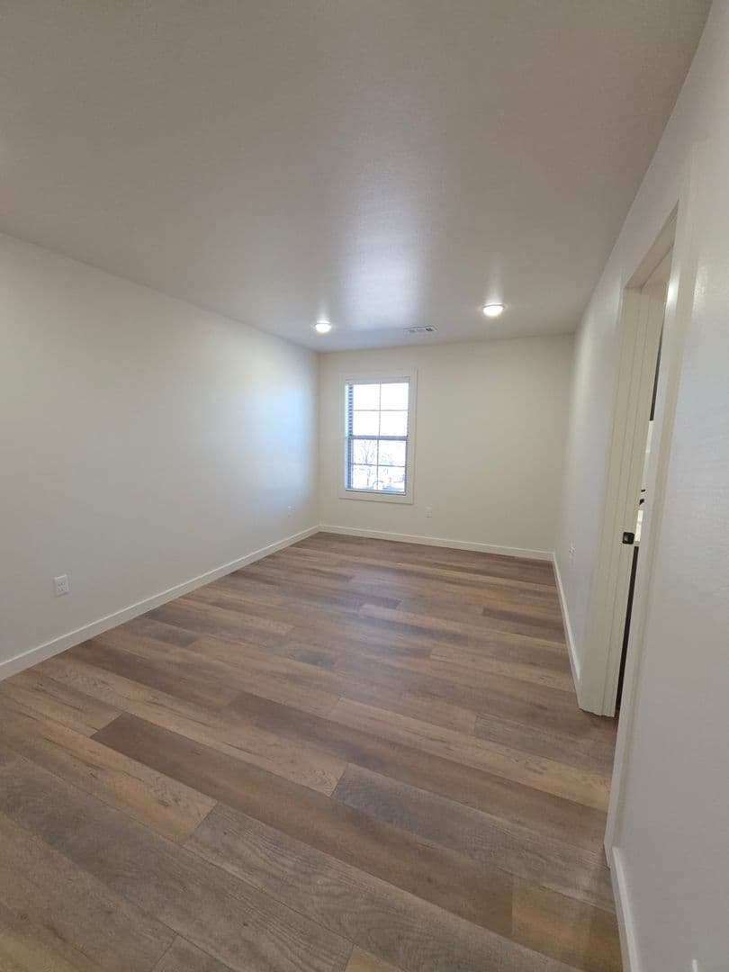 Russellville Apartment: 703 West 12th St.