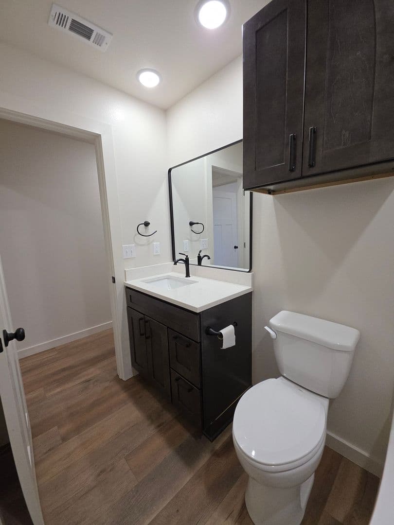 Russellville Apartment: 703 West 12th St.