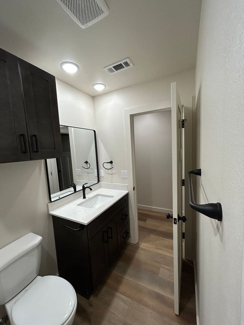Russellville Apartment: 705 West 12th St.