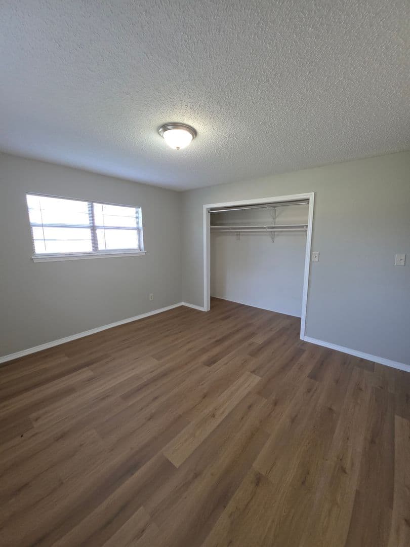 Russellville Apartment: 920 N. Fargo