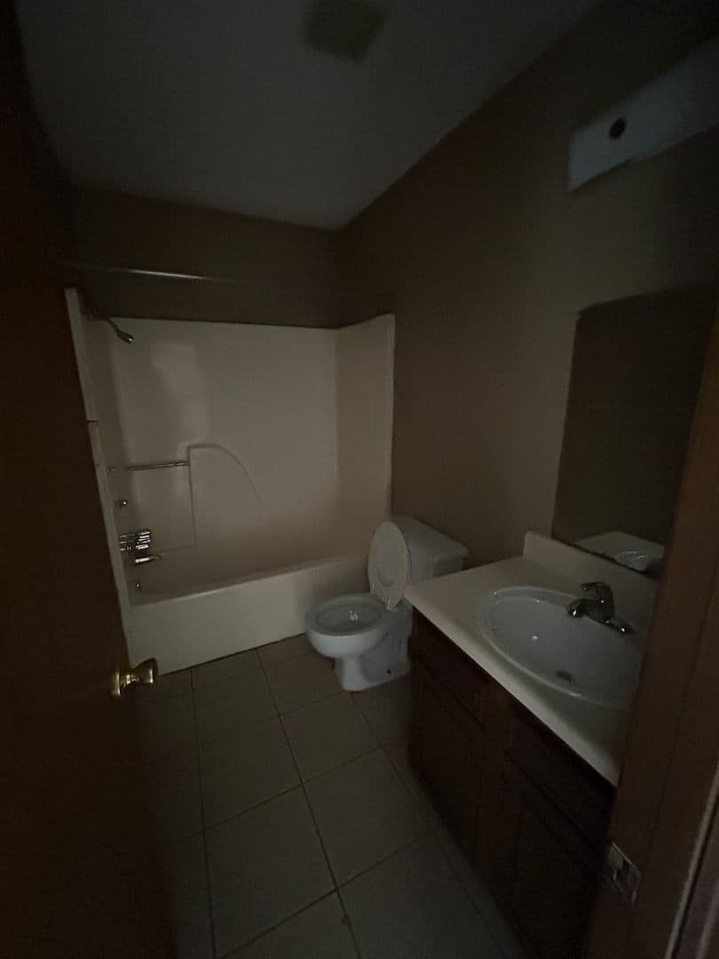 Dover Apartment: 72-112 Sequoya Dr.